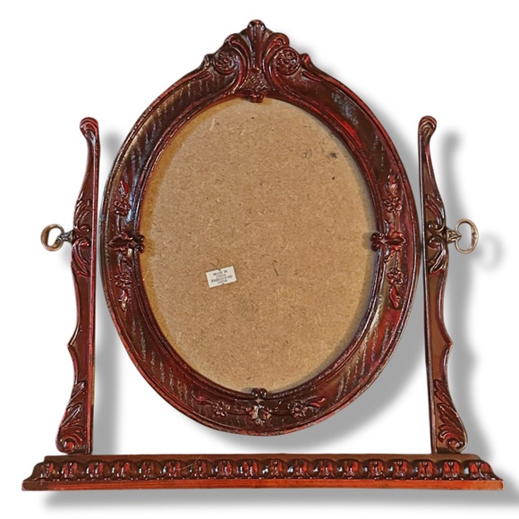 Vintage Red Picture Frame - Picture 1 of 2